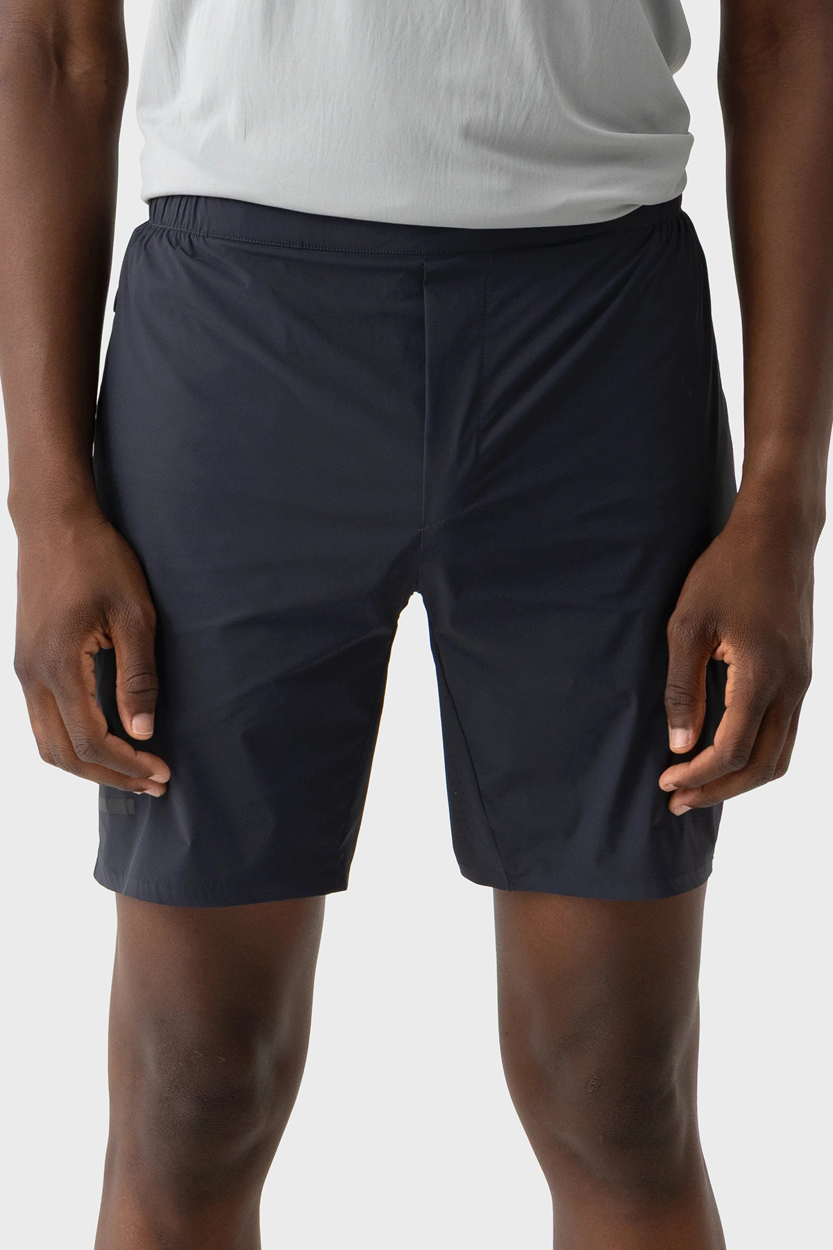 Isaora Regular Fit Lastikli Bel Cepli Erkek Short ISR6503 DRG KOYU GRİ