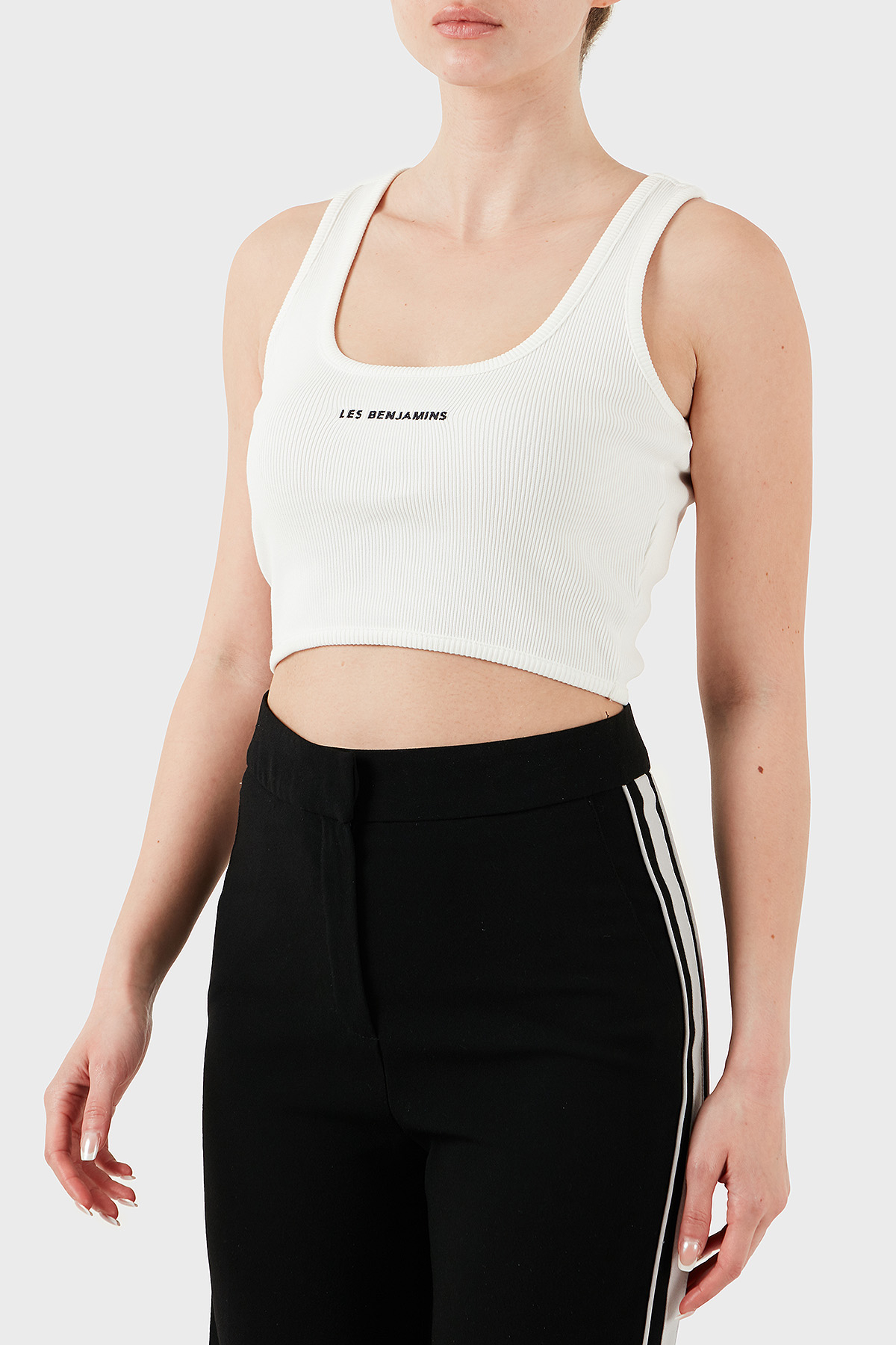 Les Benjamins Pamuklu Slim Fit Kare Yaka Logolu Kadın Top LBNOOSESSFUTN-306 BEYAZ