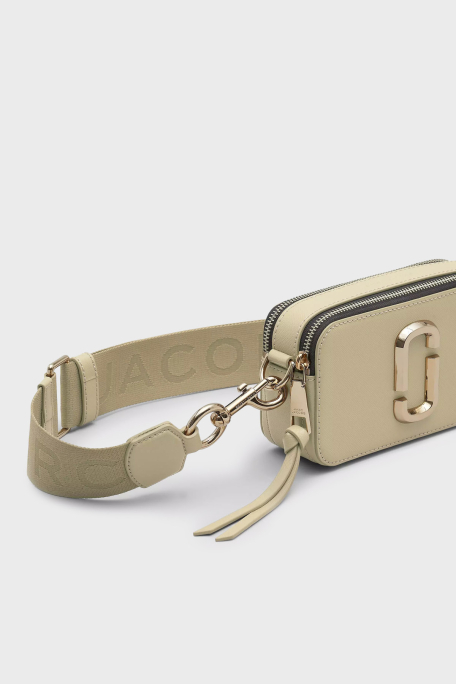 marc-jacobs-ayarlanabilir-omuz