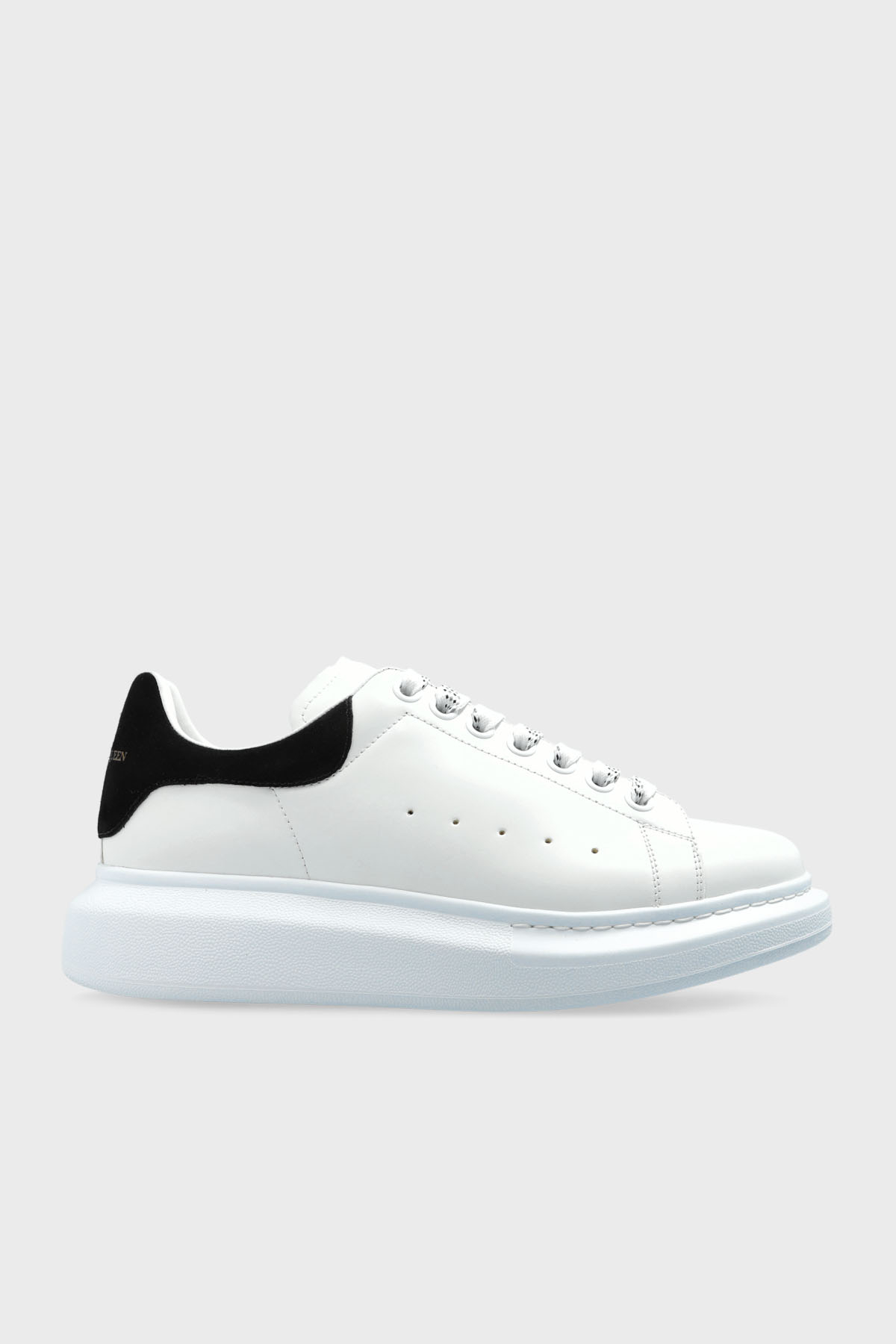 McQueen Logolu Hakiki Deri Kalın Taban Sneaker Kadın Ayakkabı 553770WIAIH 9061 BEYAZ