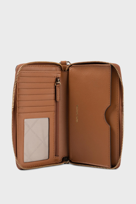 michael-kors-logolu-cok-