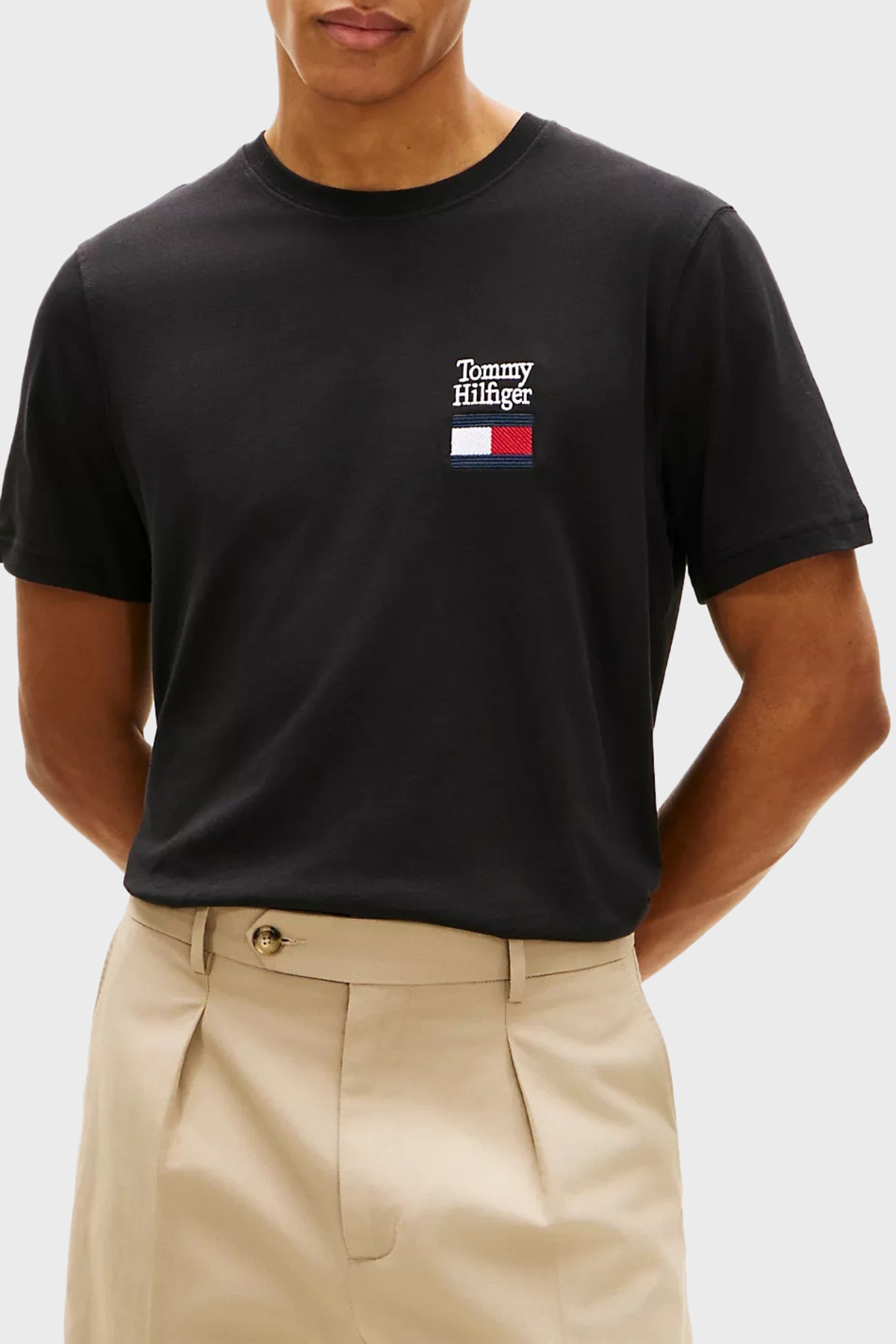 Tommy Hilfiger % 100 Pamuk Regular Fit Bisiklet Yaka Erkek T Shirt MW0MW42367 BDS SİYAH