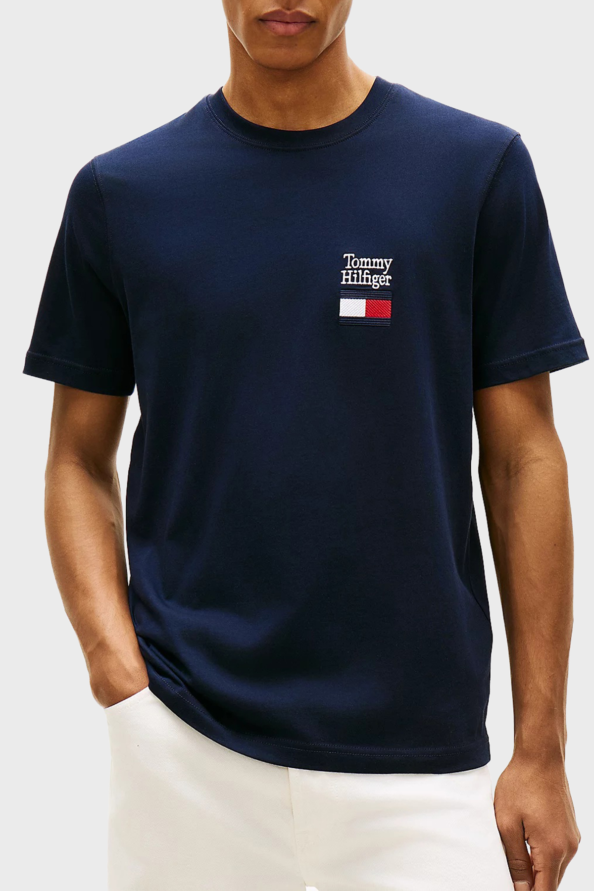 Tommy Hilfiger % 100 Pamuk Regular Fit Bisiklet Yaka Erkek T Shirt MW0MW42367 DW5 LACİVERT