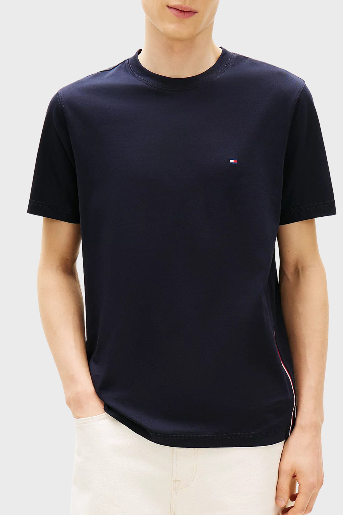 Tommy Hilfiger % 100 Pamuk Regular Fit Bisiklet Yaka Erkek T Shirt MW0MW42393 DW5 LACİVERT