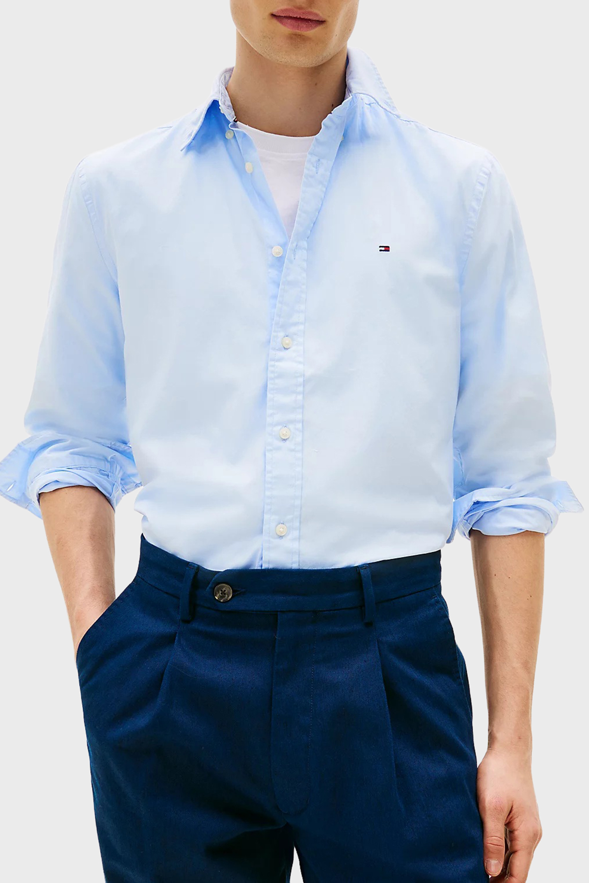 Tommy Hilfiger % 100 Pamuk Regular Fit Düğmeli Yaka Erkek Gömlek MW0MW39988 C3Q AÇIK MAVİ
