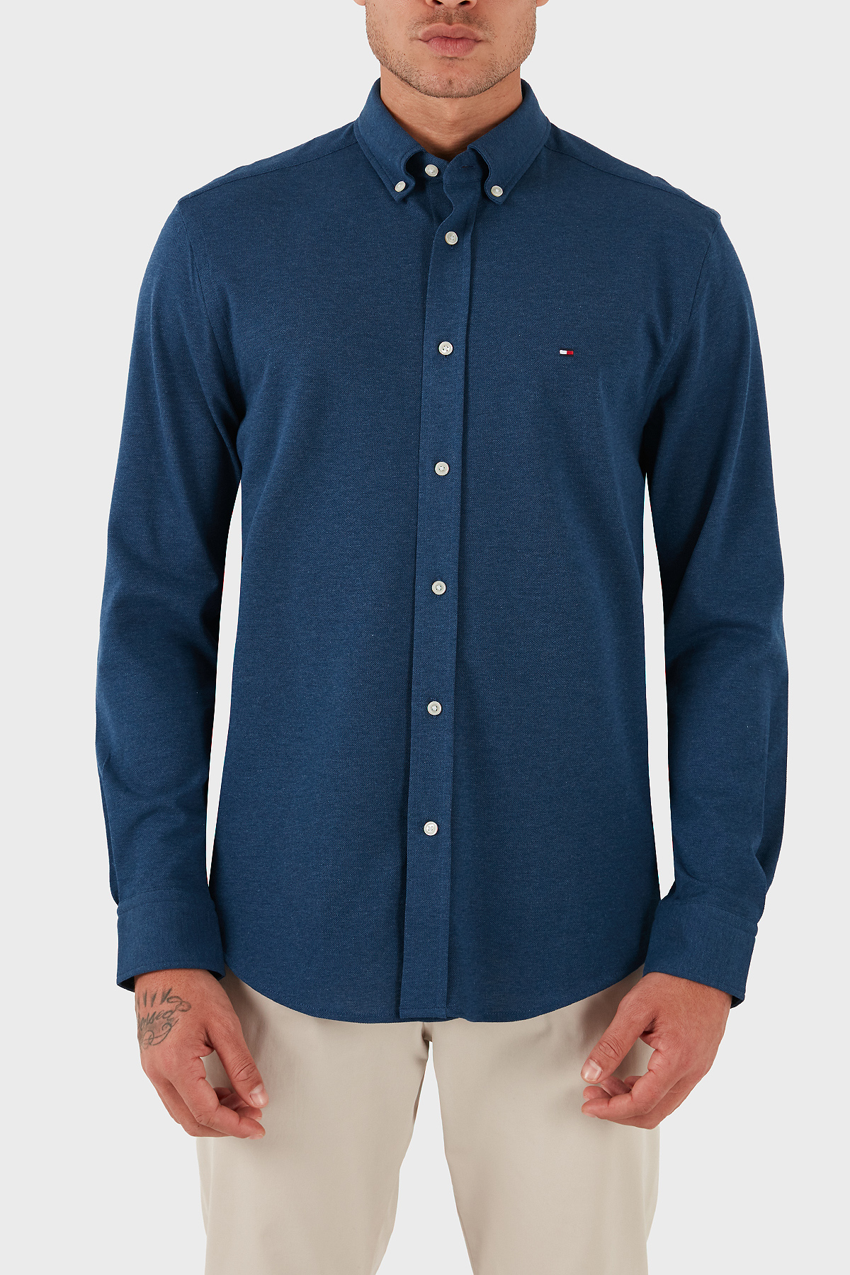 Tommy Hilfiger % 100 Pamuk Regular Fit Uzun Kollu Logolu Erkek Gömlek MW0MW39422 DU5 MAVİ