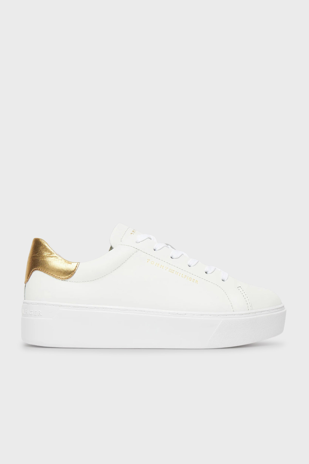 Tommy Hilfiger Deri Logolu Platform Taban Sneaker Kadın Ayakkabı FW0FW08756 0HT BEYAZ