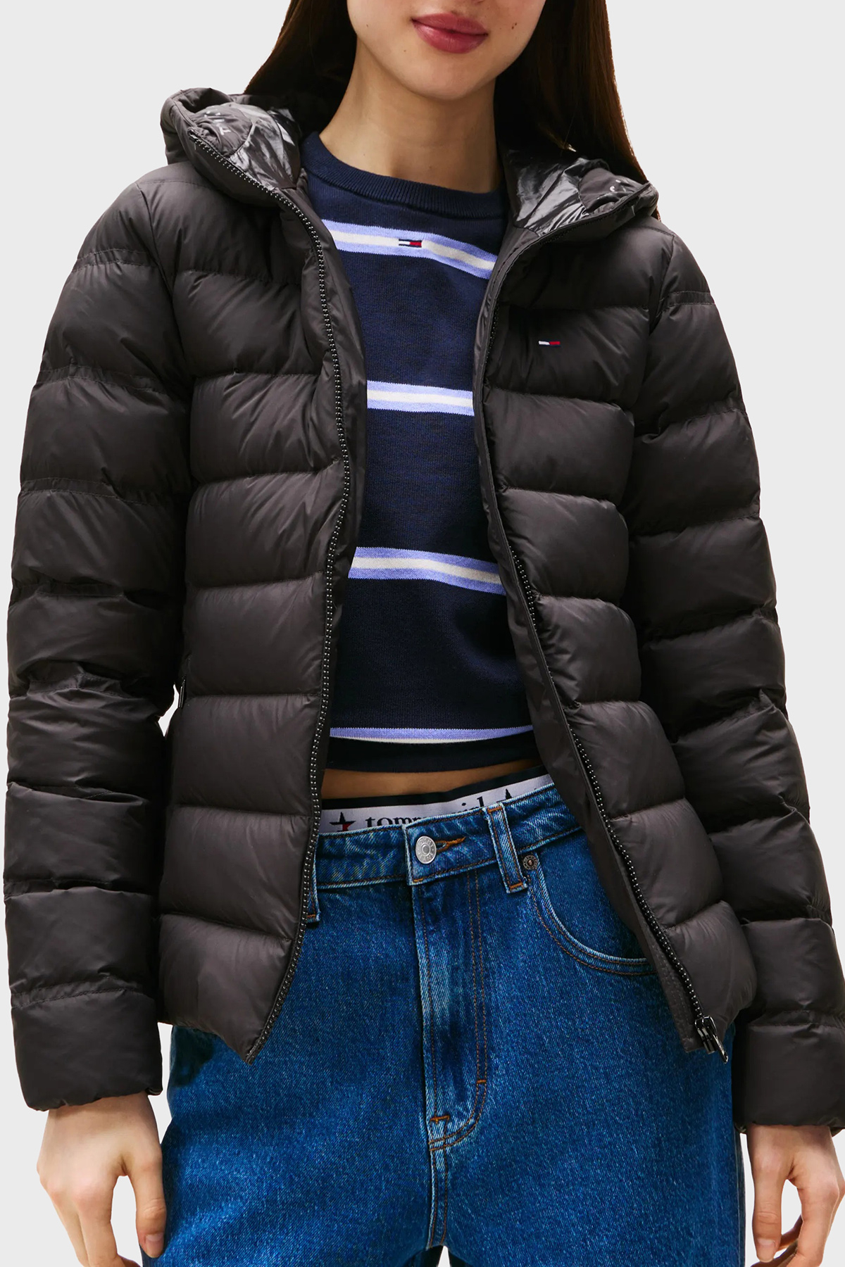 Tommy Hilfiger Kapitoneli Regular Fit Kapüşonlu Su İtici Kadın Mont DW0DW21617 BDS SİYAH