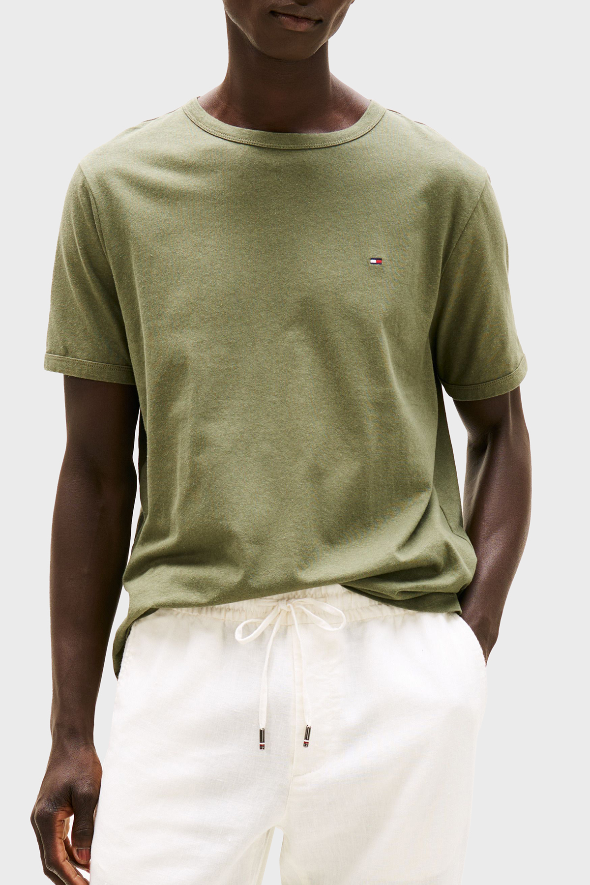 Tommy Hilfiger Keten ve Pamuk Karışımlı Regular Fit Bisiklet Yaka Erkek T Shirt MW0MW38637 PLI YEŞİL