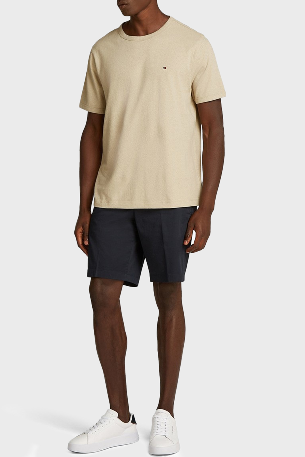 Tommy Hilfiger Keten ve Pamuk Karışımlı Regular Fit Bisiklet Yaka Erkek T Shirt MW0MW38637 RBT KUM