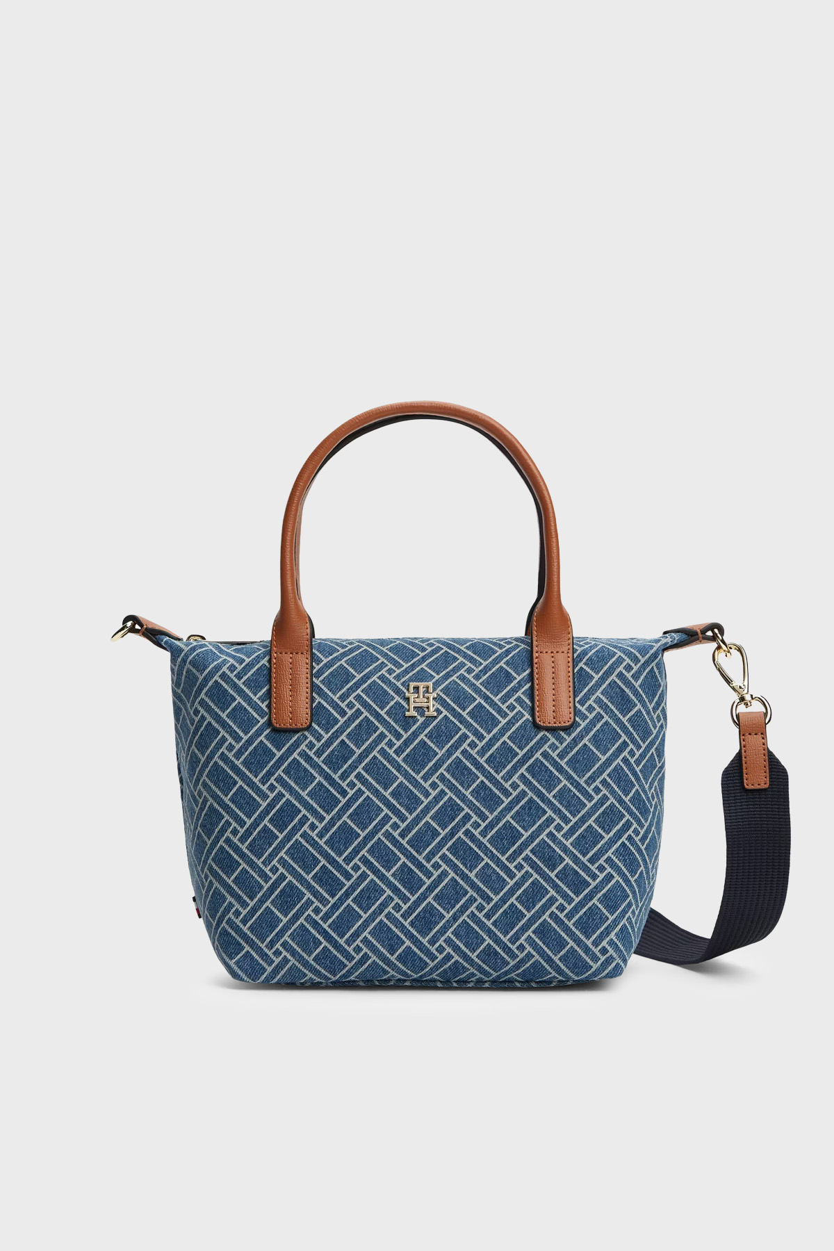 Tommy Hilfiger Logolu Çıkarılabilir Askılı Kadın Çanta AW0AW18612 0GY MAVİ
