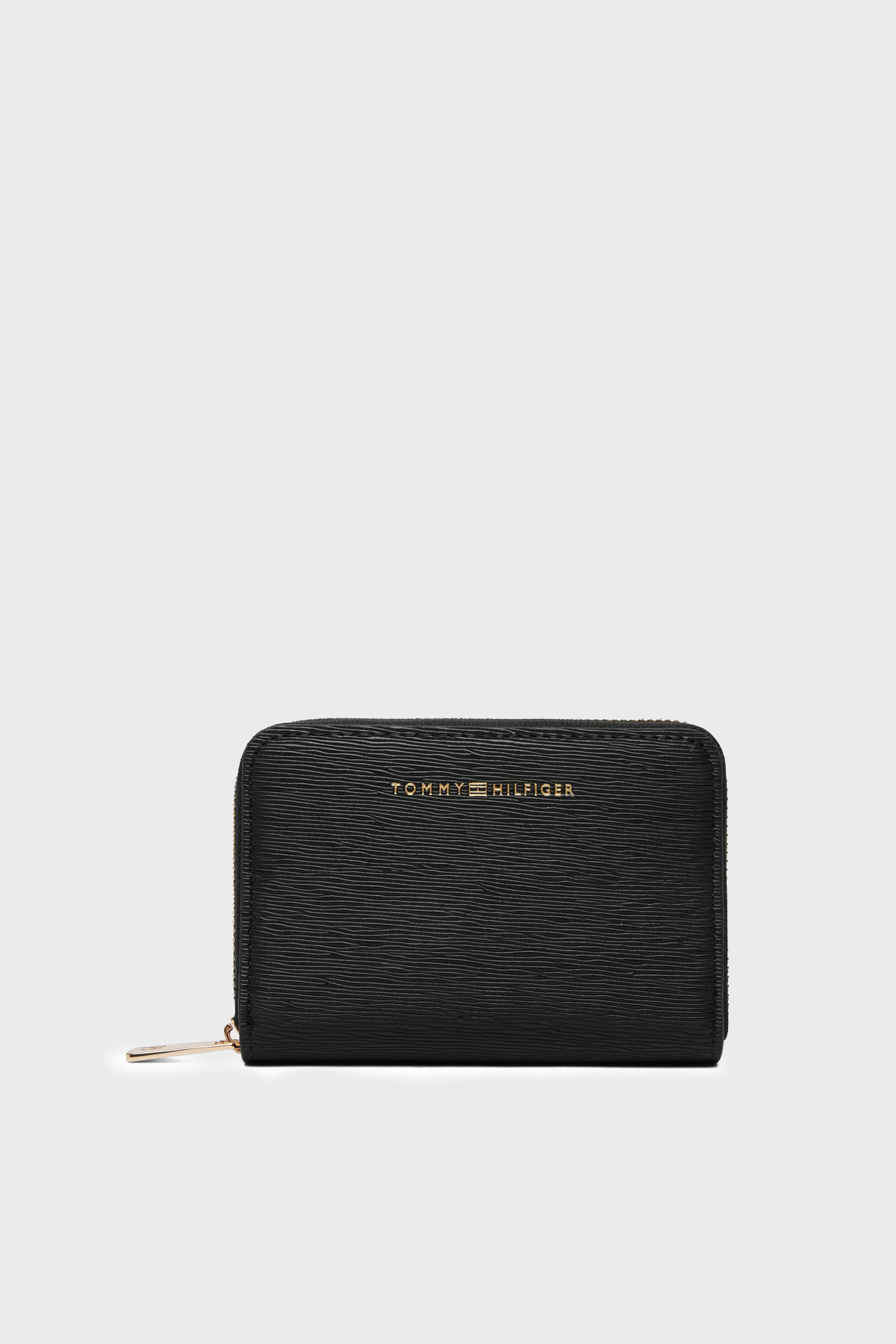 Tommy Hilfiger Logolu Fermuarlı Kadın Cüzdan AW0AW18487 BDS SİYAH