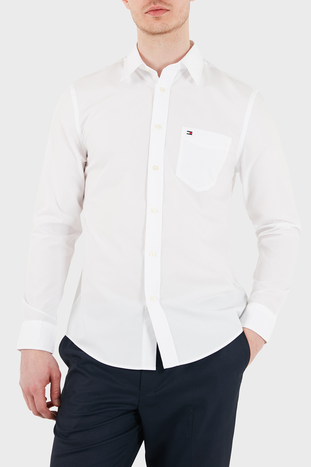 Tommy Hilfiger Logolu Pamuklu Slim Fit Klasik Yaka Uzun Kollu Erkek Gömlek MW0MW41697 YBR BEYAZ