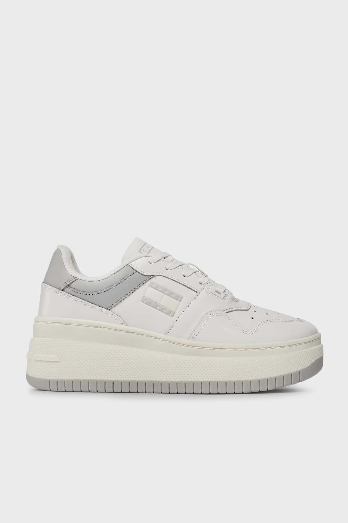 Tommy Hilfiger Logolu Retro Basket Flatform Sneaker Kadın Ayakkabı EN0EN02523 YBL BEYAZ