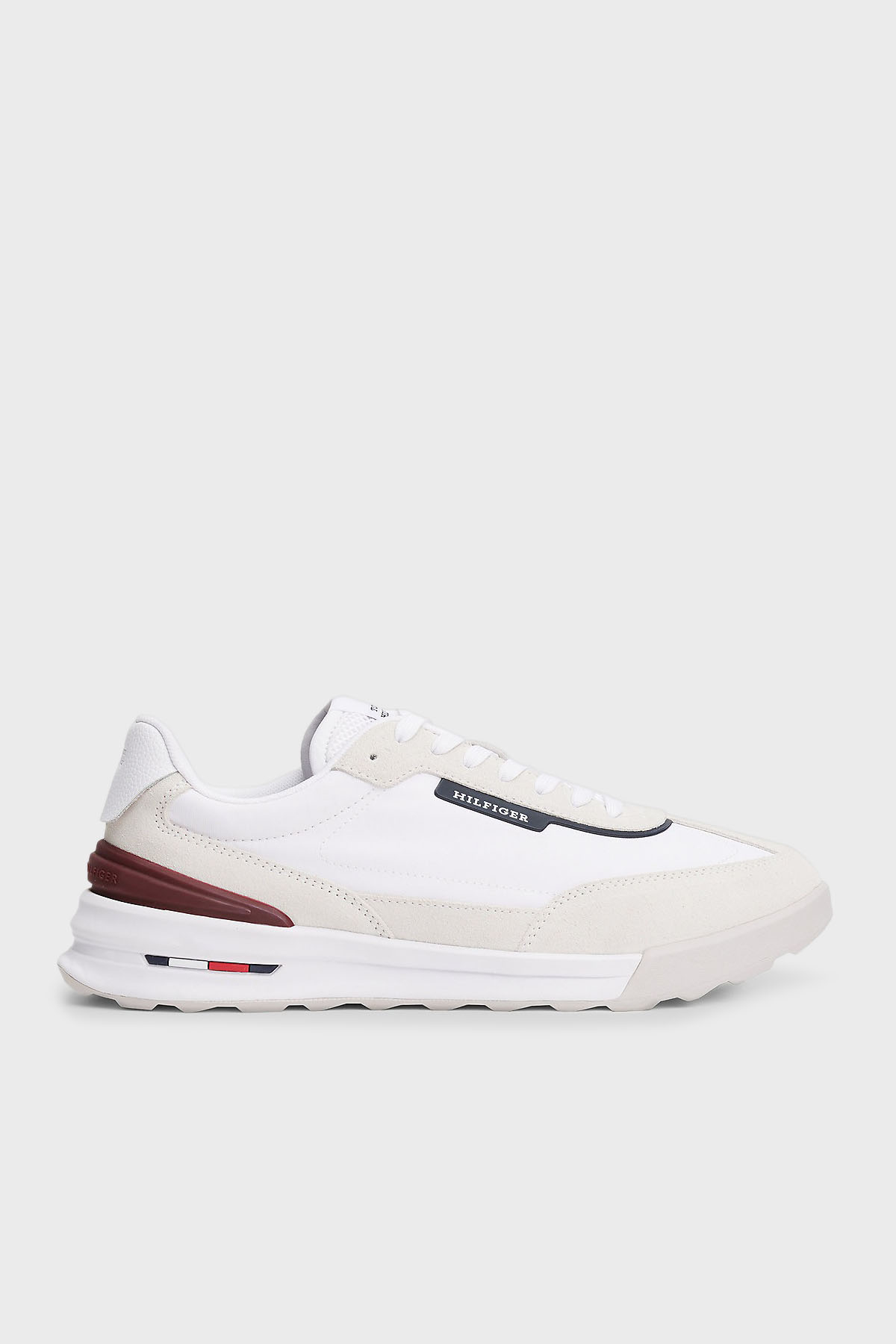 Tommy Hilfiger Logolu Süet Detaylı Sneaker Erkek Ayakkabı FM0FM05425 YBS BEYAZ