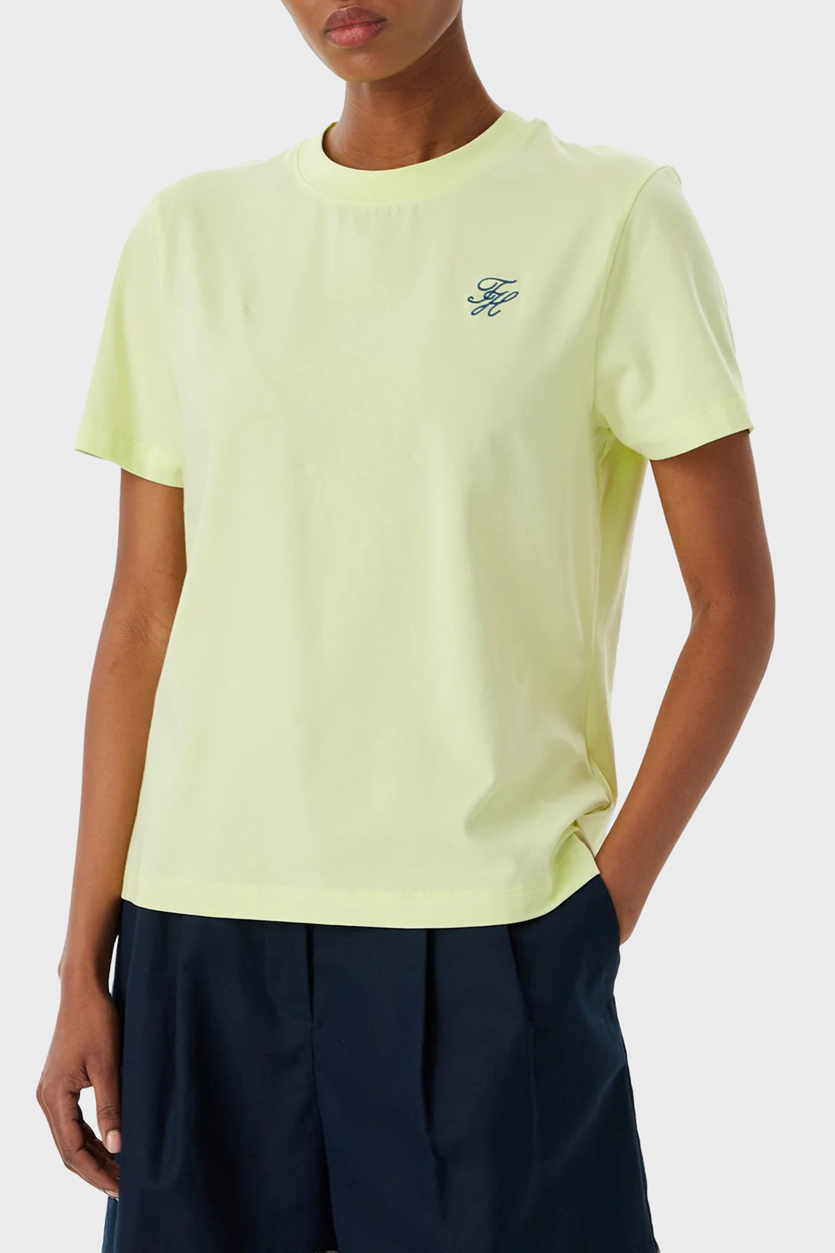 Tommy Hilfiger Pamuklu Logolu Regular Fit Bisiklet Yaka Kadın T Shirt WW0WW48699 ZJE SARI