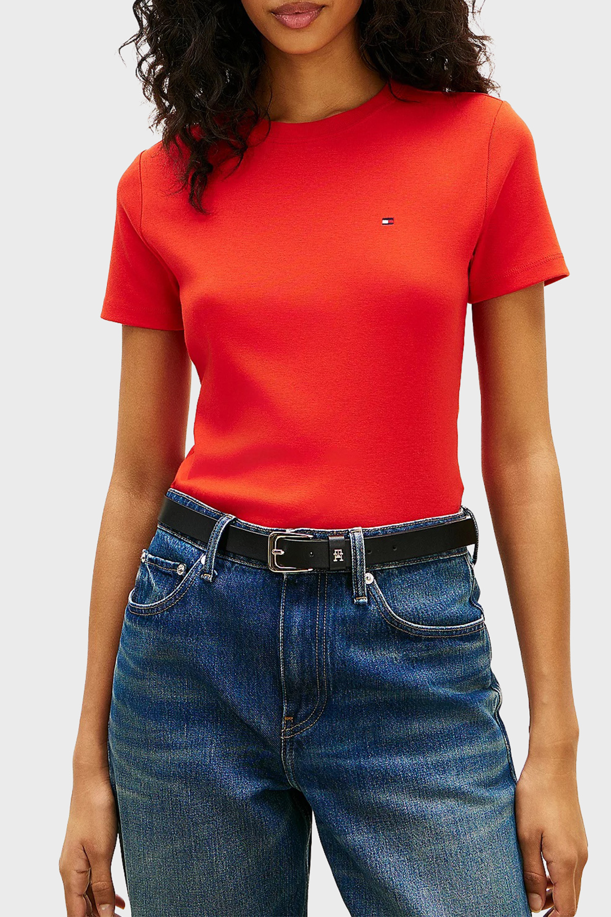 Tommy Hilfiger Pamuklu Logolu Slim Fit Bisiklet Yaka Kadın T Shirt WW0WW40587 SNE KIRMIZI