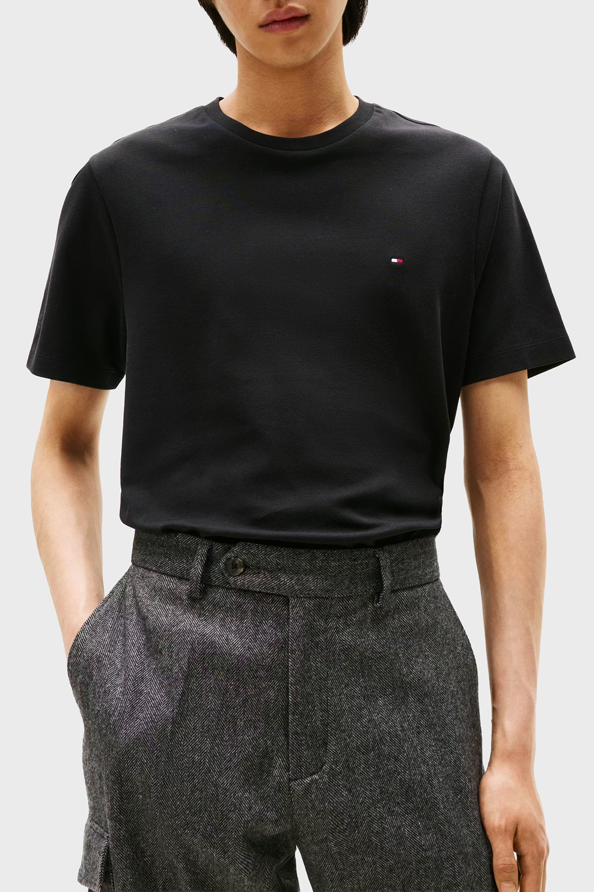 Tommy Hilfiger Pamuklu Reguları Fit Logolu Bisiklet Yaka Erkek T Shirt MW0MW37508 BDS SİYAH