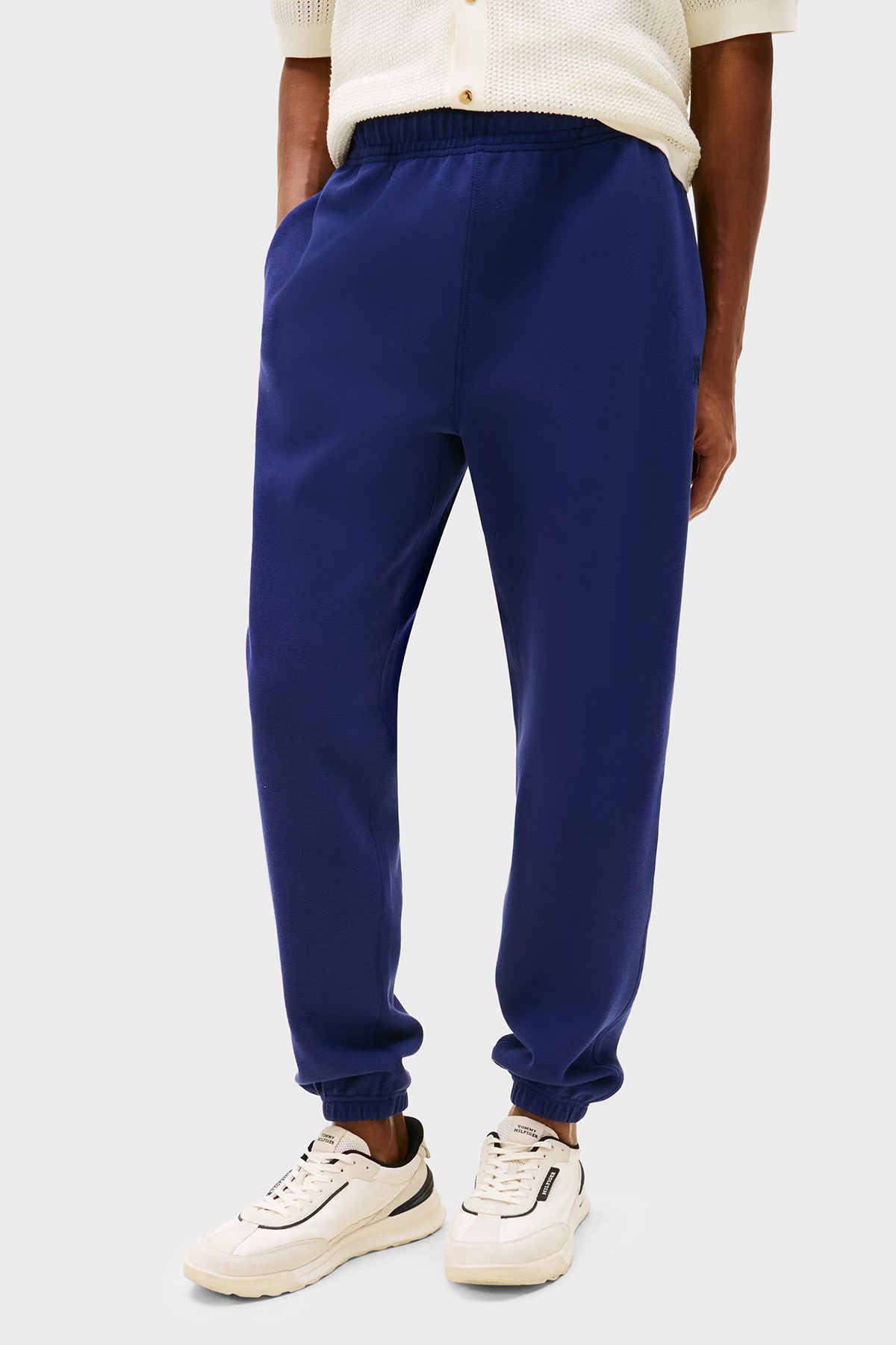 Tommy Hilfiger Streç Pamuklu Regular Fit Normal Bel Dar Paça Jogger Erkek Pantolon MW0MW39409 C7G MAVİ