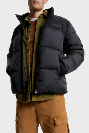 Tommy Hilfiger Yalıtımlı Su Geçirmez Dik Yaka Regular Fit Şişme Erkek Mont MW0MW32770 BDS SİYAH - Tommy Hilfiger