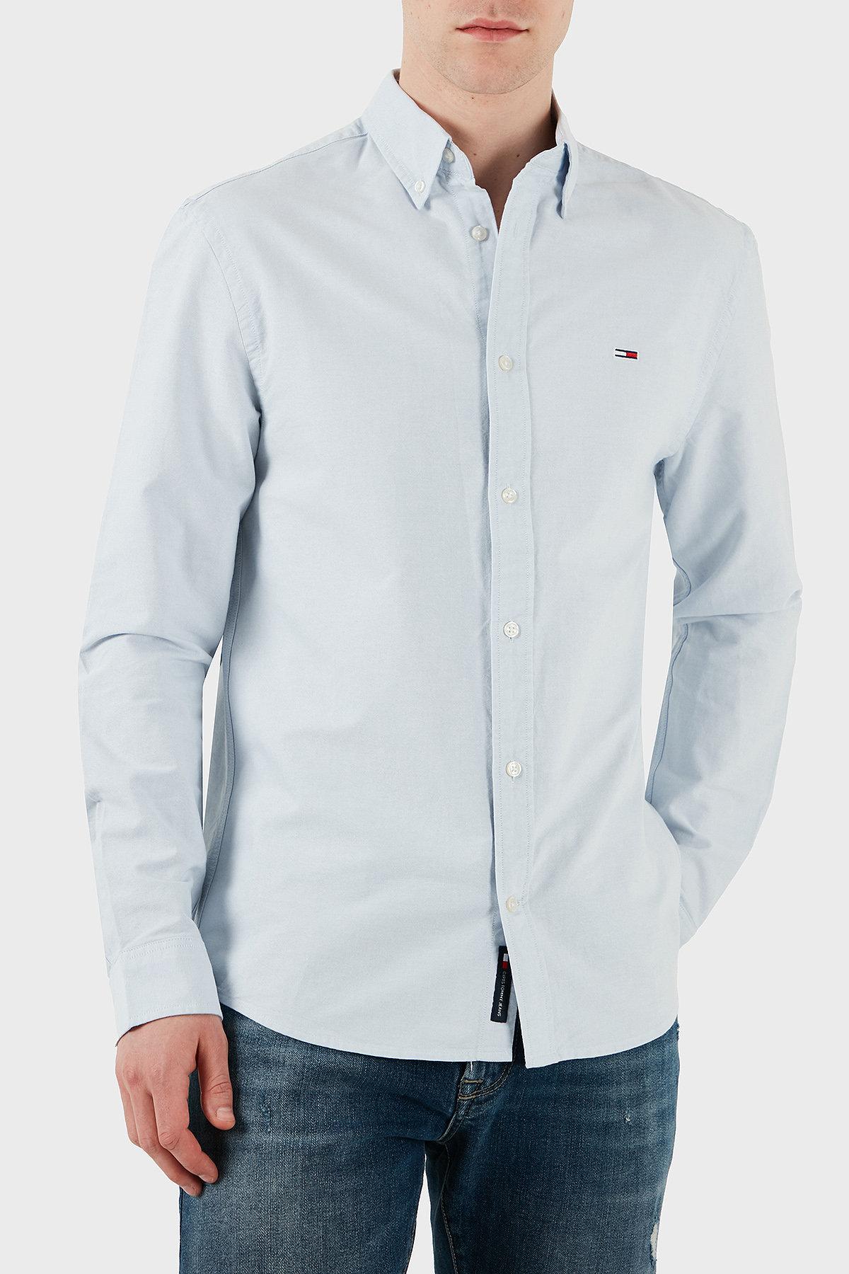 Tommy Jeans % 100 Pamuk Regular Fit Düğmeli Yaka Erkek Gömlek DM0DM21298 C3Q AÇIK MAVİ