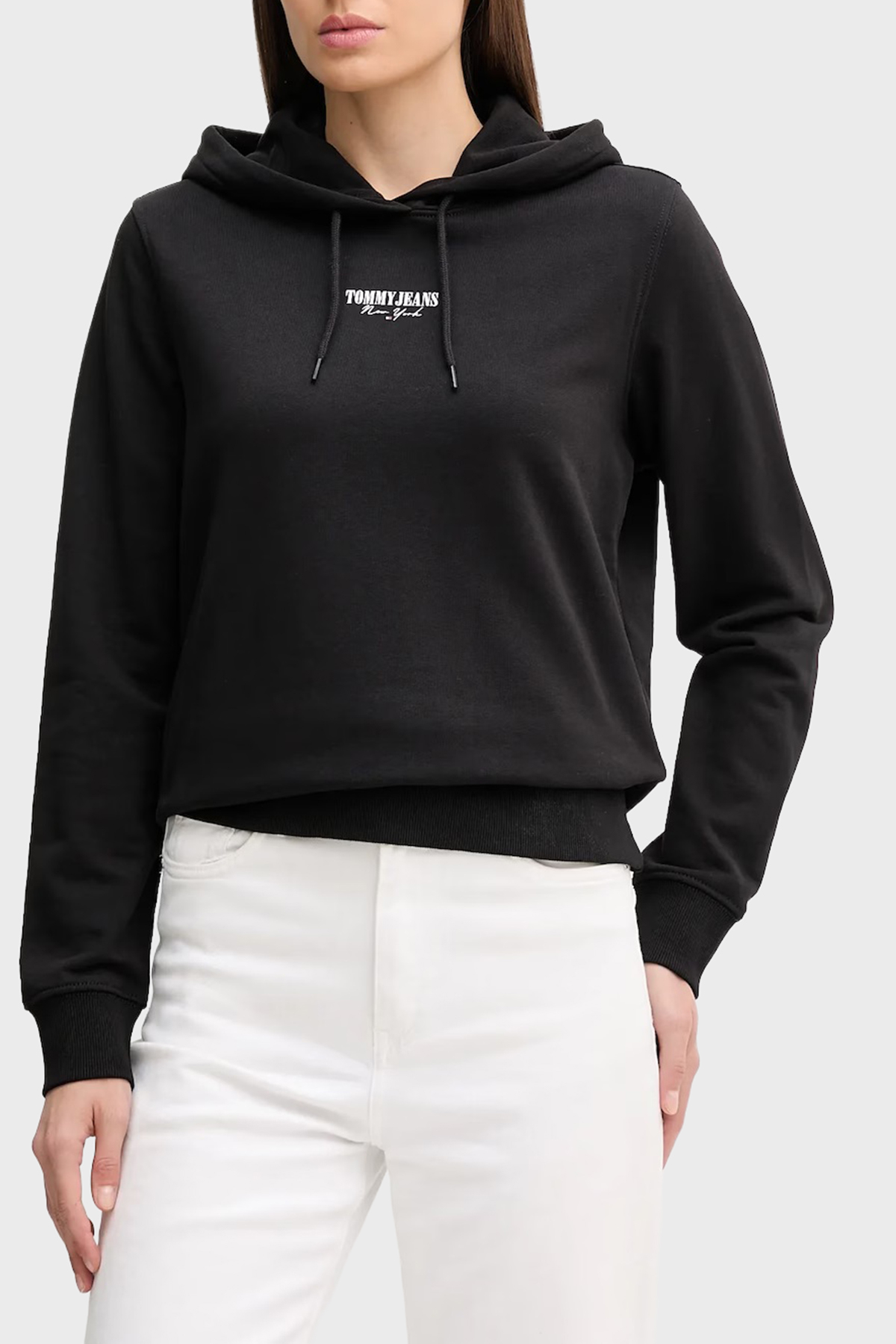 Tommy Jeans Baskılı Pamuklu Relaxed Fit Kapüşonlu Crop Kadın Sweat DW0DW20943 BDS SİYAH
