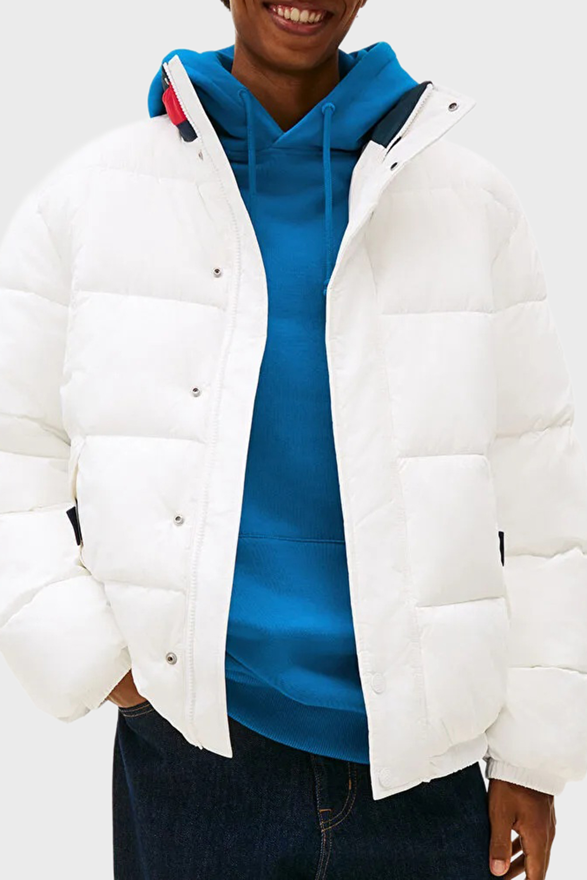 Tommy Jeans Kapitoneli Relaxed Fit Su İtici Dik Yaka Şişme Erkek Mont DM0DM22041 YBL BEYAZ