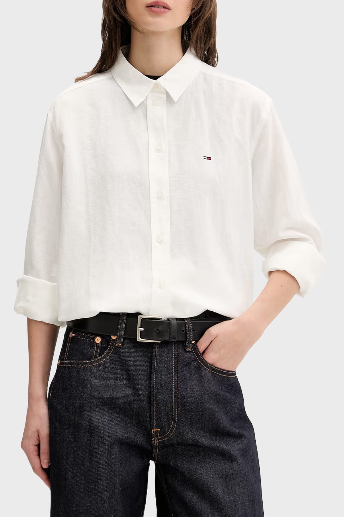 Tommy Jeans Logolu Keten ve Pamuk Karışımlı Uzun Kollu Kadın Gömlek DW0DW22209 YBL BEYAZ
