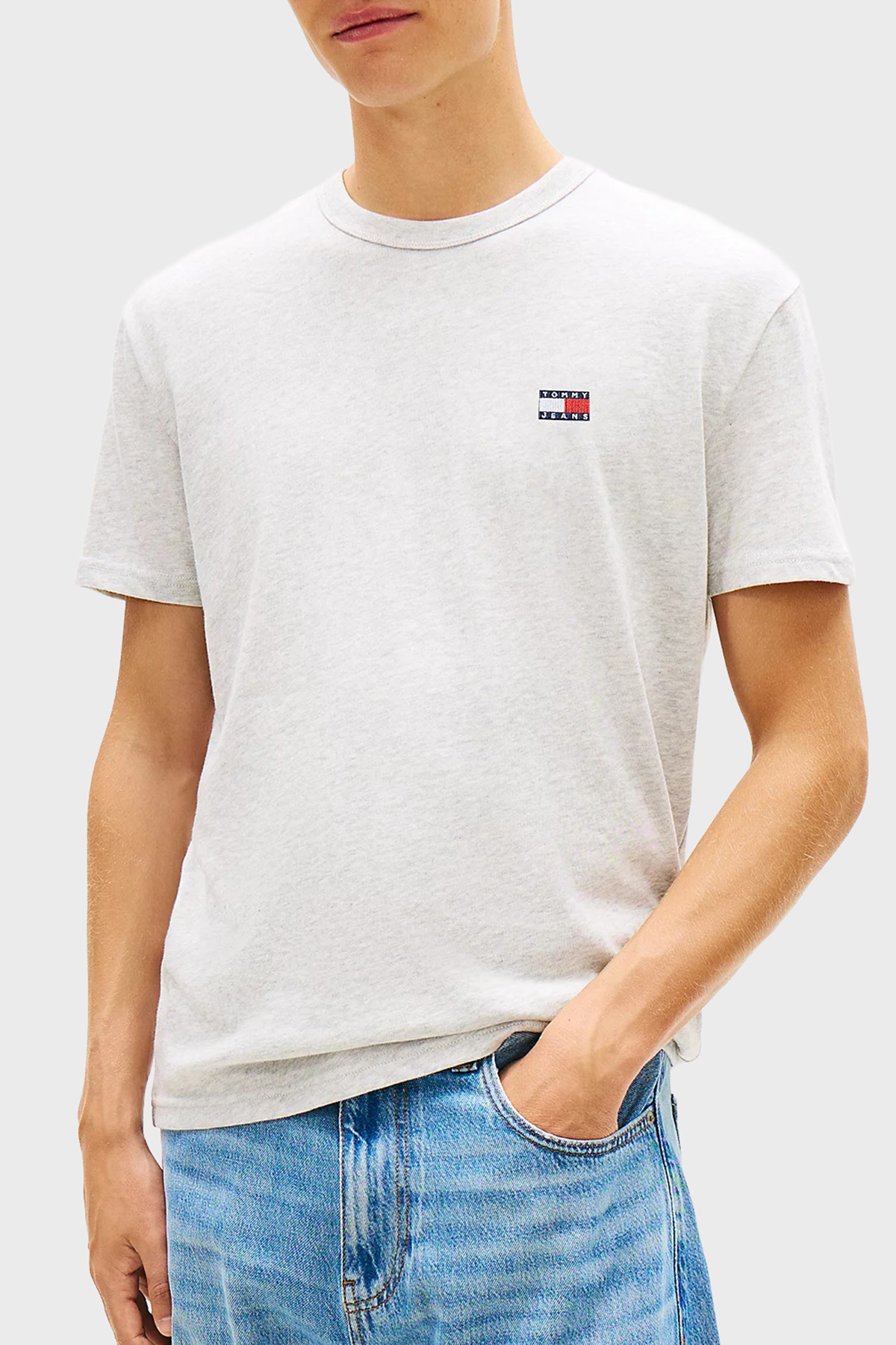 Tommy Jeans Pamuk Karışımlı Logolu Normal Kalıp Erkek T Shirt DM0DM22667 P08 GRİ