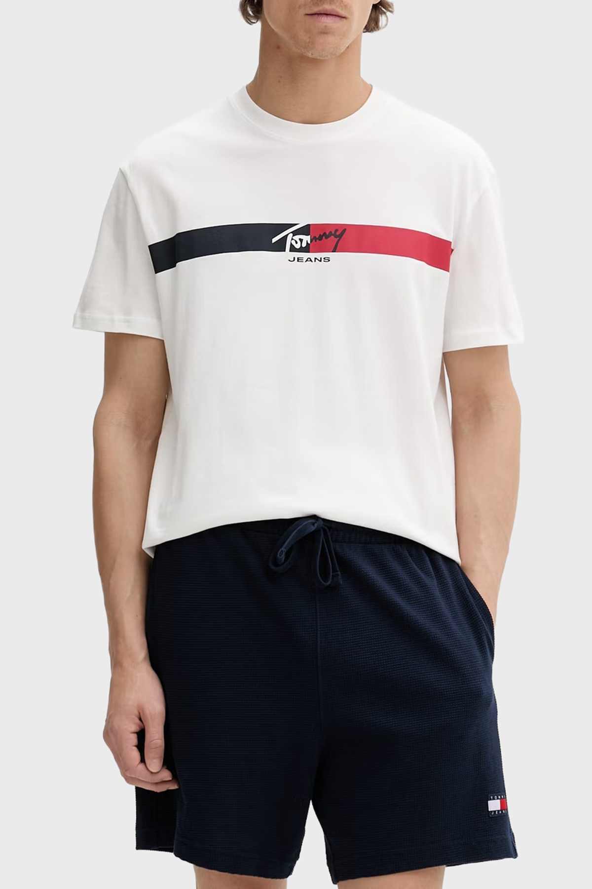 Tommy Jeans Pamuklu Regular Fit Logolu Bisiklet Yaka Erkek T Shirt DM0DM22539 YBL BEYAZ