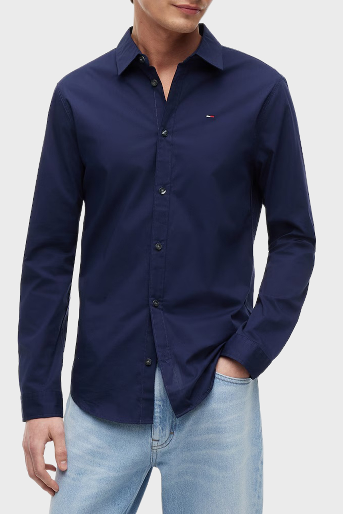 Tommy Jeans Pamuklu Regular Fit Logolu Klasik Yaka Uzun Kollu Erkek Gömlek DM0DM22026 C1G LACİVERT