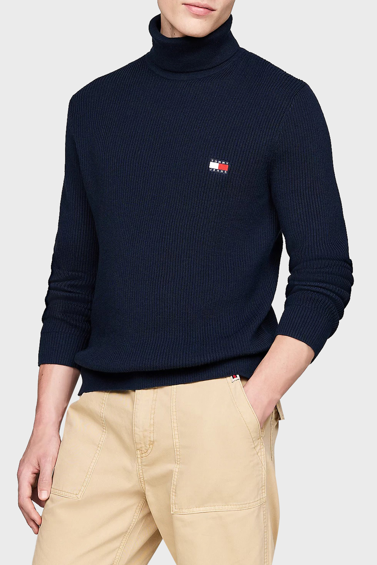 Tommy Jeans Yünlü Slim Fit Balıkçı Yaka Erkek Kazak DM0DM19434 C1G LACİVERT