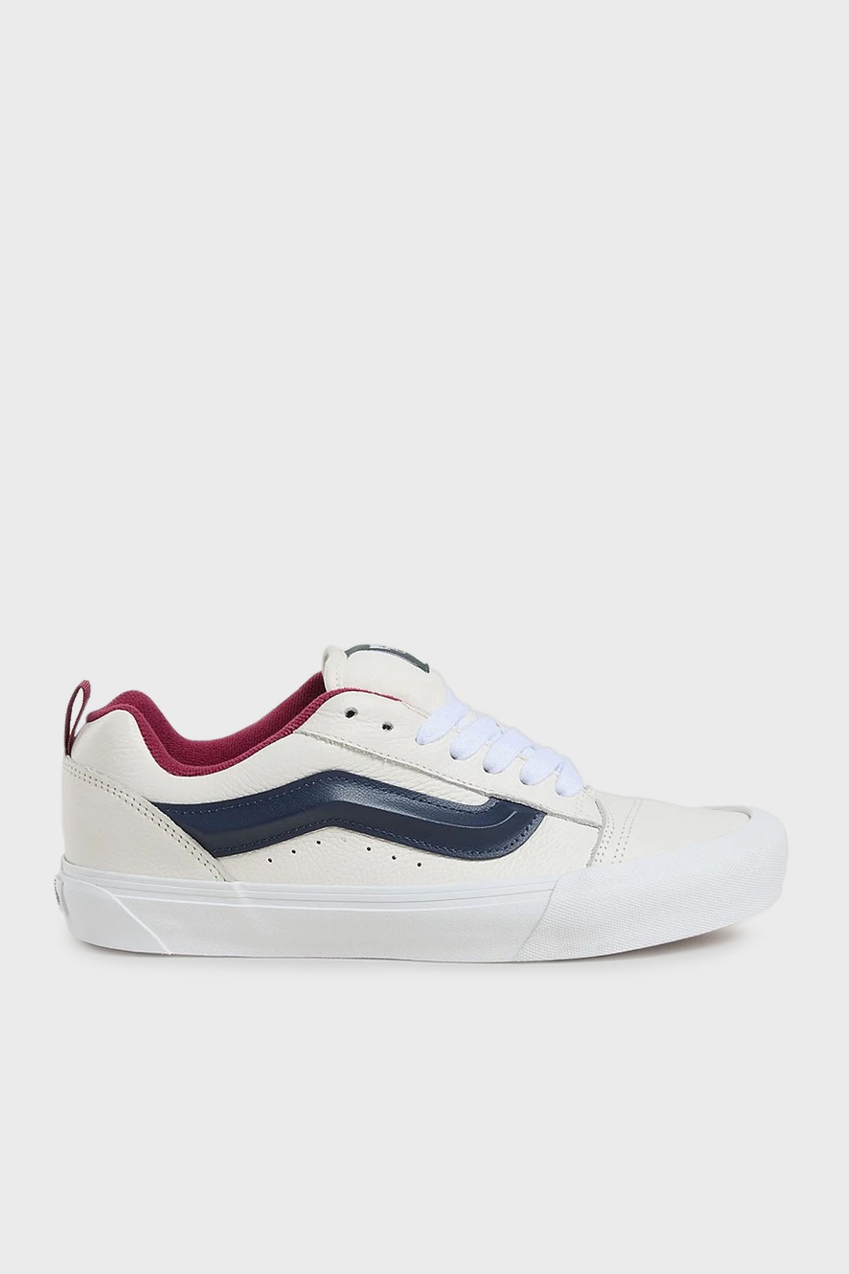 Vans Knu Skool Deri Logolu Sneaker Unisex Ayakkabı VN000D22WTM1 BEYAZ-LACİVERT