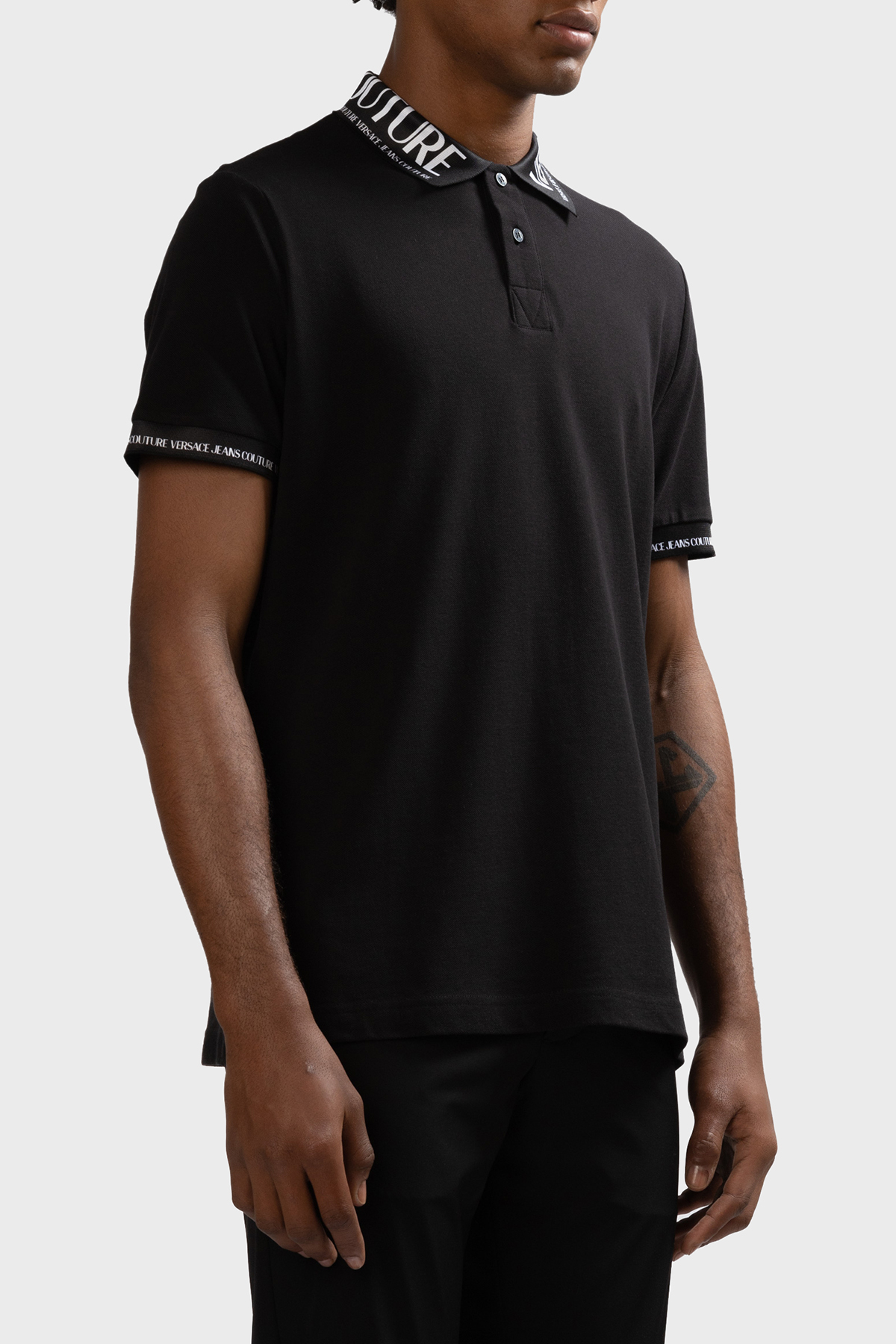 Versace Jeans Couture Pamuklu Düğmeli Erkek Polo Yaka T Shirt 74GAGT02 CJ01T 899 SİYAH