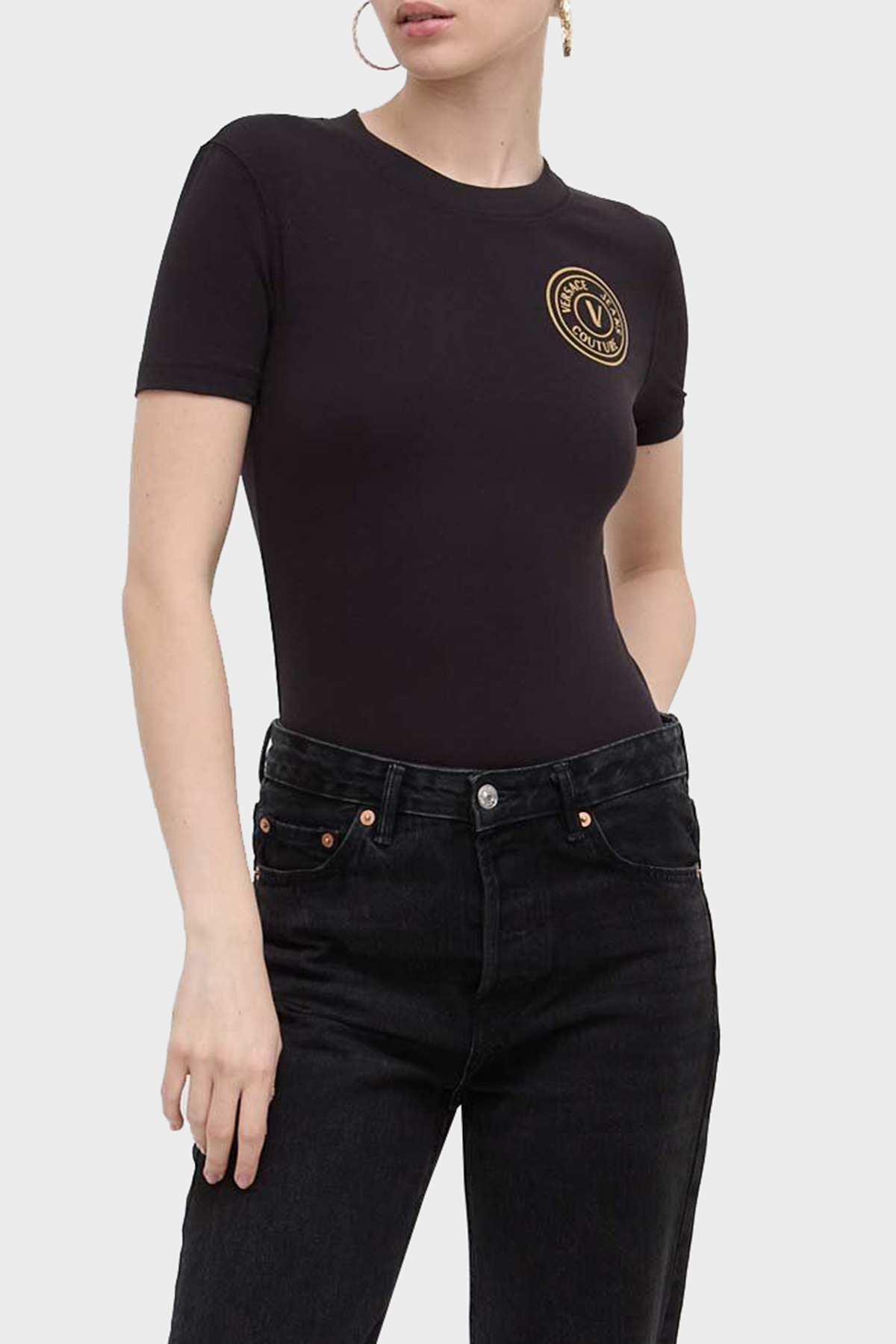 Versace Jeans Couture Pamuklu Regular Fit Bisiklet Yaka Kadın T Shirt 76HAHT02 CJ03T G89 SİYAH