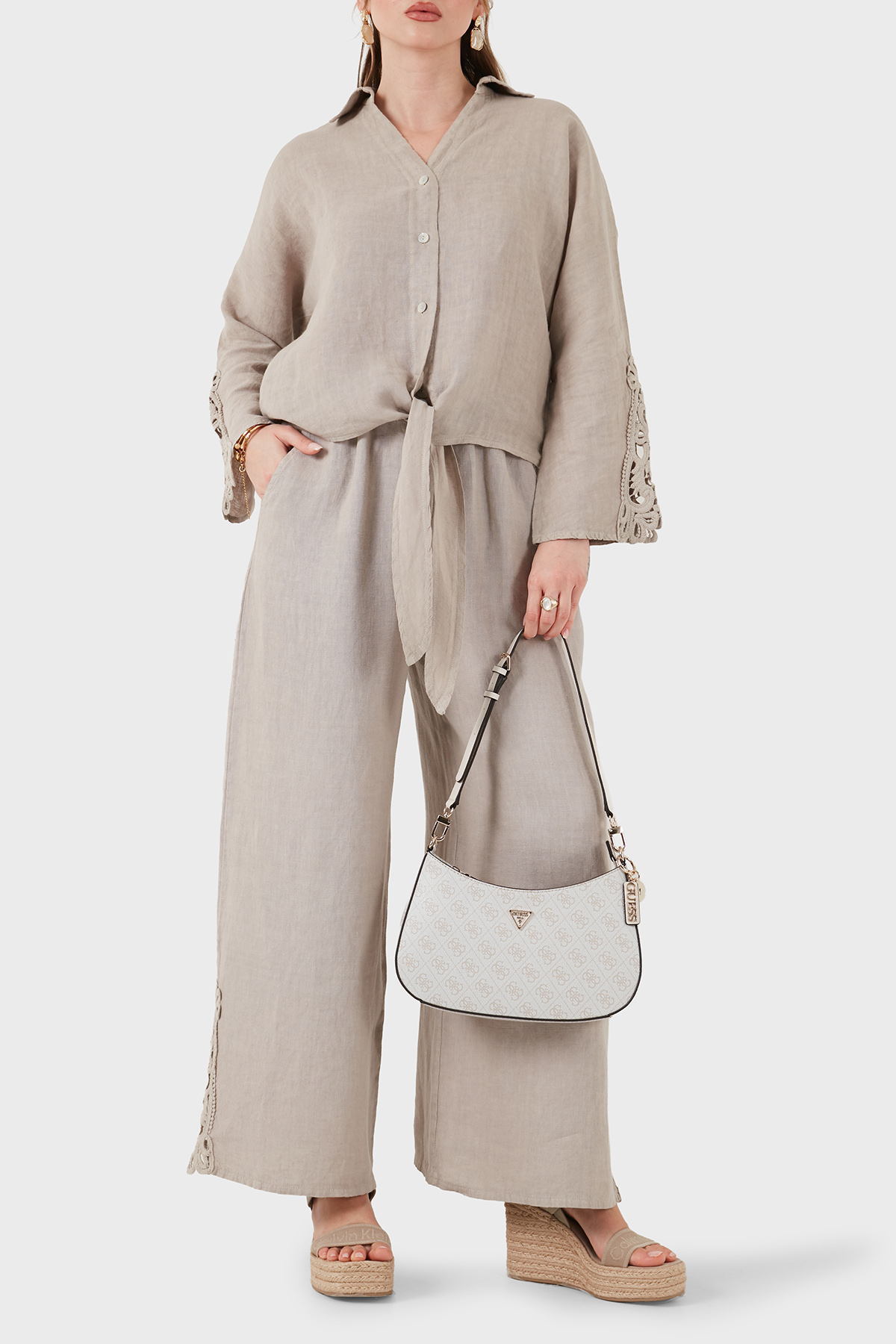 Via Dante Relaxed Fit Güpür Detaylı Bol Paça Keten Kadın Pantolon 699E10941 VİZON