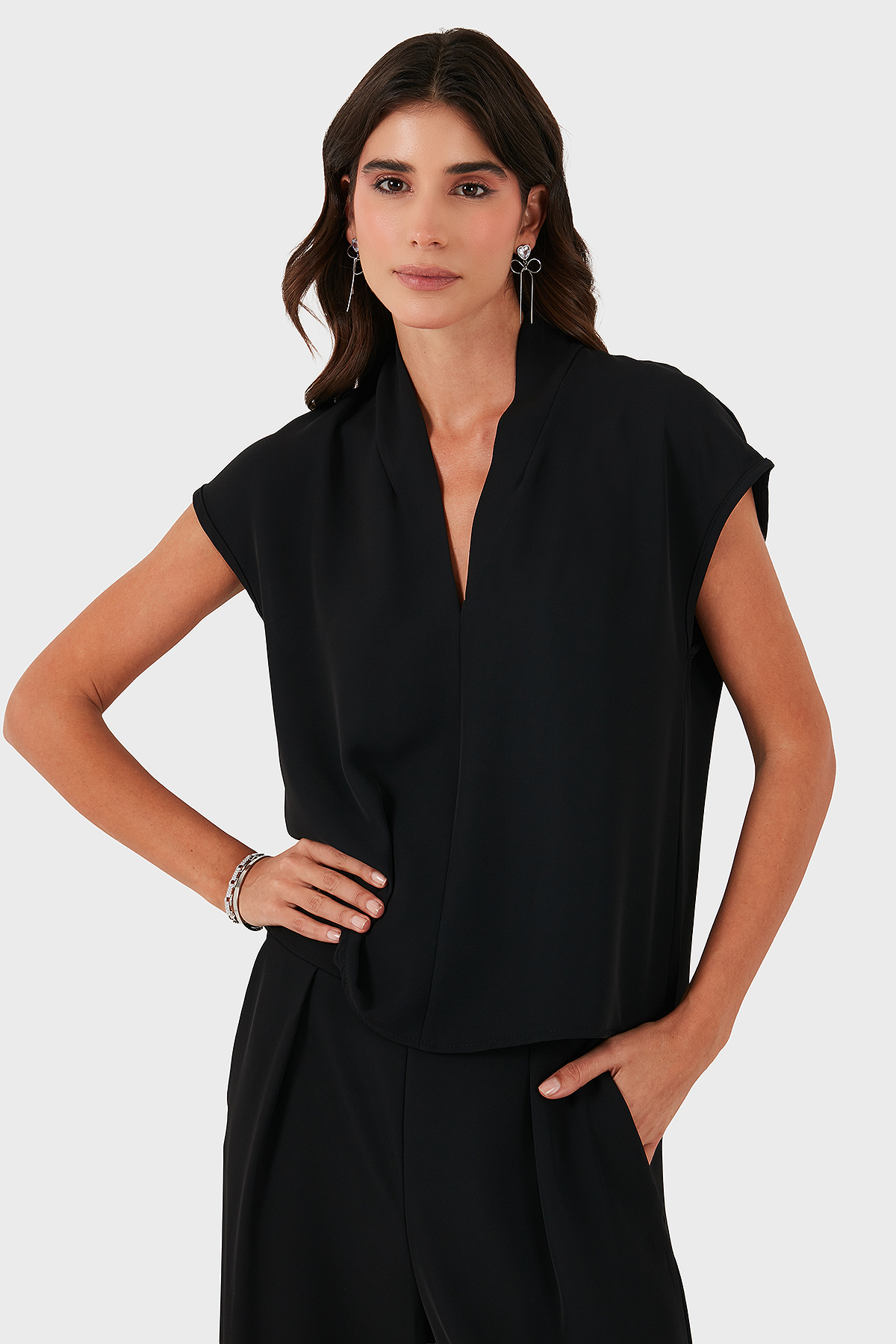 Via Dante Relaxed Fit V Yaka Kısa Kollu Kadın Bluz 268755088 SİYAH